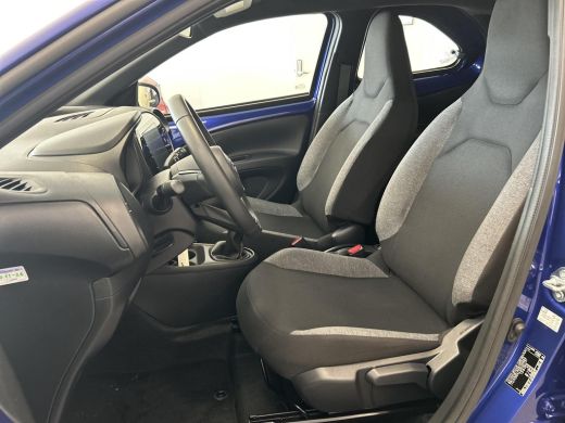 Toyota Aygo 1.0 VVT-i MT Play (Navigatie - Adaptive cruise) ActivLease financial lease