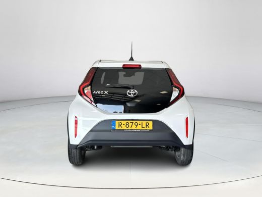 Toyota Aygo 1.0 VVT-i S-CVT first (Navigatie) ActivLease financial lease