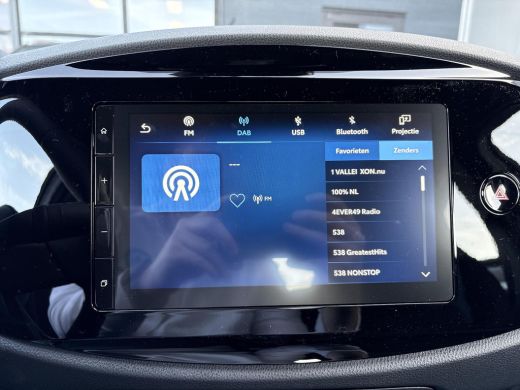 Toyota Aygo Hybrid 115 play **NIEUWE AUTO/ HYBRIDE** ActivLease financial lease