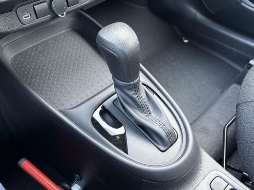 Toyota Aygo Hybrid 115 play **NIEUWE AUTO/ HYBRIDE** ActivLease financial lease