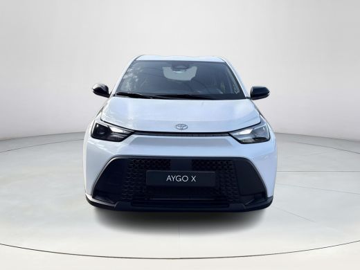 Toyota Aygo Hybrid 115 play **NIEUWE AUTO/ HYBRIDE** ActivLease financial lease