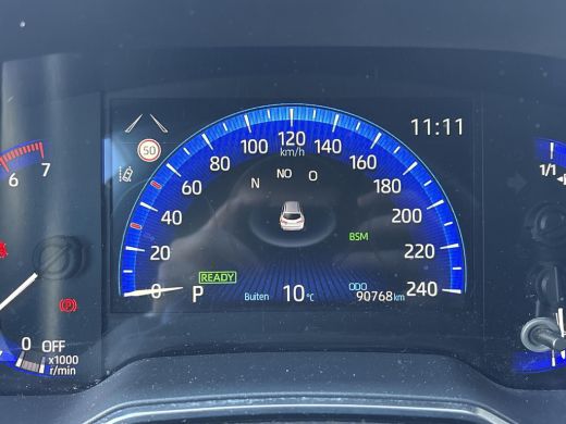 Toyota Corolla Touring Sports 1.8 Hybrid Executive **DODEHOEK DETECTIE/ TREKHAAK/ STOELVERWARMING/ PARKEERSENSOREN** ActivLease financial lease