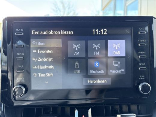 Toyota Corolla Touring Sports 1.8 Hybrid Executive **DODEHOEK DETECTIE/ TREKHAAK/ STOELVERWARMING/ PARKEERSENSOREN** ActivLease financial lease