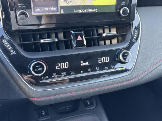 Toyota Corolla Touring Sports 1.8 Hybrid Executive **DODEHOEK DETECTIE/ TREKHAAK/ STOELVERWARMING/ PARKEERSENSOREN** ActivLease financial lease