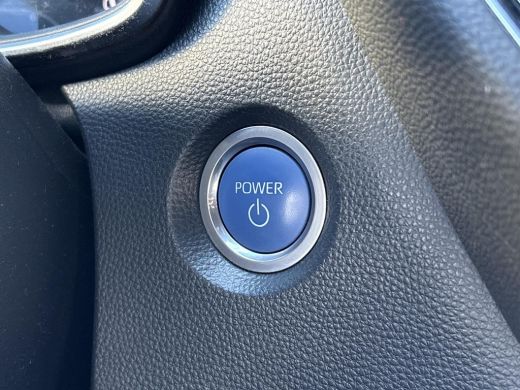 Toyota Corolla Touring Sports 1.8 Hybrid Executive **DODEHOEK DETECTIE/ TREKHAAK/ STOELVERWARMING/ PARKEERSENSOREN** ActivLease financial lease