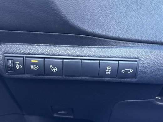 Toyota Corolla Touring Sports 1.8 Hybrid Executive **DODEHOEK DETECTIE/ TREKHAAK/ STOELVERWARMING/ PARKEERSENSOREN** ActivLease financial lease