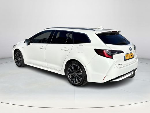 Toyota Corolla Touring Sports 1.8 Hybrid Executive **DODEHOEK DETECTIE/ TREKHAAK/ STOELVERWARMING/ PARKEERSENSOREN** ActivLease financial lease