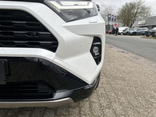 Toyota RAV4 2.5 Hybrid AWD Style ActivLease financial lease