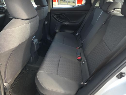 Toyota Yaris 1.5 Hybrid Active | Apple CarPlay | NL Auto | Rijklaarprijs incl. garantie | ActivLease financial lease