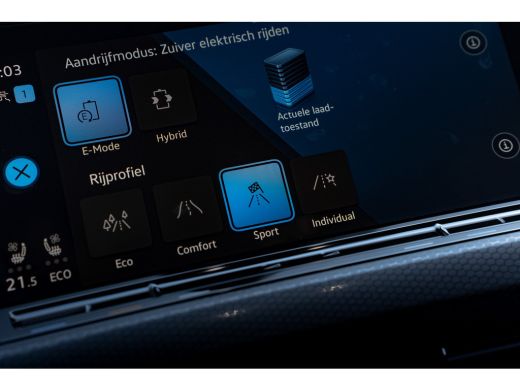 Volkswagen Golf 1.4 eHybrid GTE | Leder | Stoelverwarming/Ventilatie | Keyless | ActivLease financial lease