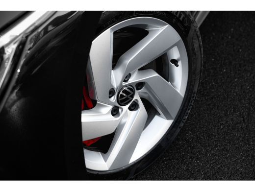 Volkswagen Golf 1.4 eHybrid GTE | Leder | Stoelverwarming/Ventilatie | Keyless | ActivLease financial lease