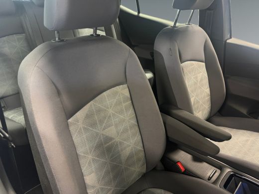 Volkswagen ID.3 Life 58 kWh Adaptive Cruise Control | Park Distance Control | 'App-Connect' ActivLease financial lease