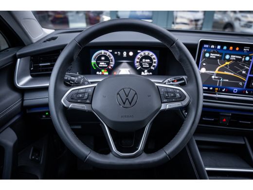 Volkswagen Tayron 204 PK Automaat 1.5 eHybrid Life Edition | Achteruitrijcamera ActivLease financial lease