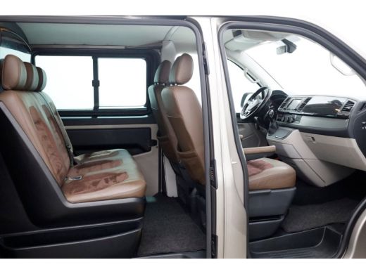 Volkswagen Transporter T6 2.0 TDI 150pk Lang D.C. Highline LED/Navi/ACC/2x Schuifdeur 06-2017 ActivLease financial lease
