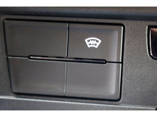 Volkswagen Transporter T6.1 2.0 TDI 150pk DSG-Automaat Lang D.C. LED/ACC/Navi/Camera 12-2020 ActivLease financial lease