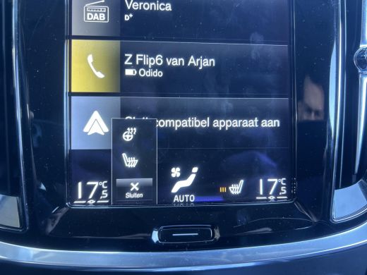 Volvo  V60 2.0 B3 Momentum Advantage NL-AUTO | NAVI | 19''| LEDER| ActivLease financial lease