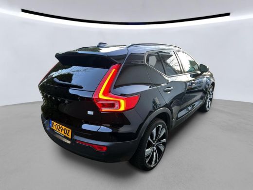 Volvo  XC40 Recharge P8 AWD R-Design NL-AUTO | TREKHAAK | GOOGLE NAVI ActivLease financial lease