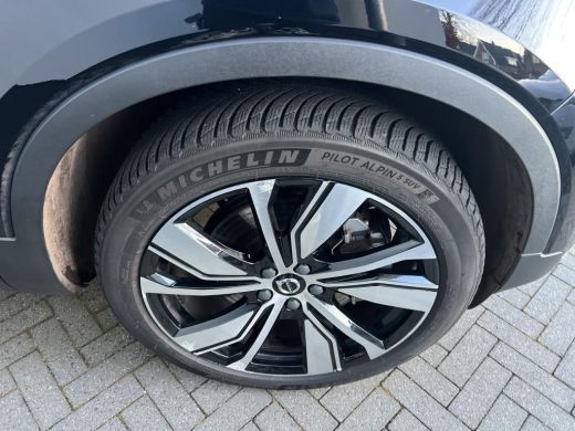 Volvo  XC40 Recharge P8 AWD R-Design NL-AUTO | TREKHAAK | GOOGLE NAVI ActivLease financial lease