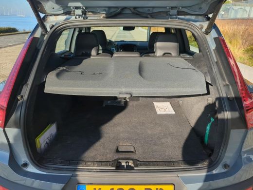 Volvo  XC40 Recharge P8 AWD R-Design NL-AUTO | TREKHAAK | PANODAK ActivLease financial lease