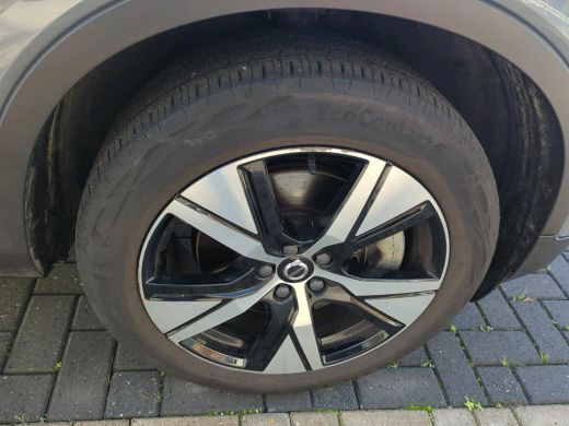 Volvo  XC40 Recharge P8 AWD R-Design NL-AUTO | TREKHAAK | PANODAK ActivLease financial lease