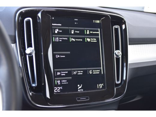 Volvo  XC40 T5 Inscription Expression | Cruise Control | Camera | Keyless | Onyx Black ActivLease financial lease