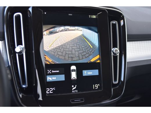 Volvo  XC40 T5 Inscription Expression | Cruise Control | Camera | Keyless | Onyx Black ActivLease financial lease