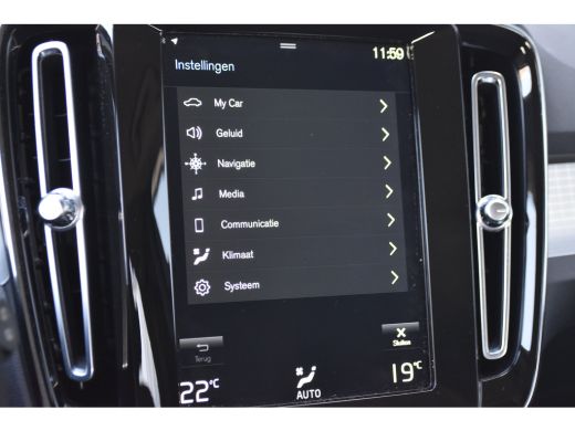 Volvo  XC40 T5 Inscription Expression | Cruise Control | Camera | Keyless | Onyx Black ActivLease financial lease