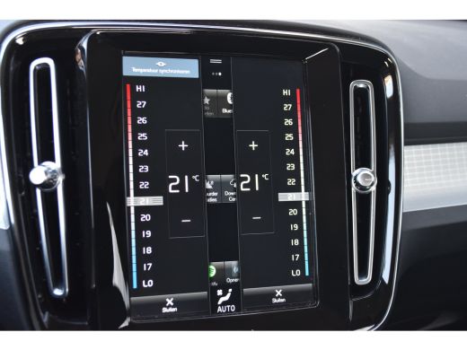 Volvo  XC40 T5 Inscription Expression | Cruise Control | Camera | Keyless | Onyx Black ActivLease financial lease