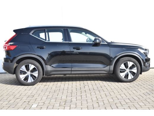 Volvo  XC40 T5 Inscription Expression | Cruise Control | Camera | Keyless | Onyx Black ActivLease financial lease