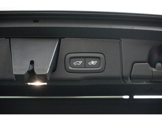 Volvo  XC60 T6 AWD Plus Black Edition | Facelift | Head-Up | Harman/Kardon | Panoramadak | Adaptive Cruise Co... ActivLease financial lease