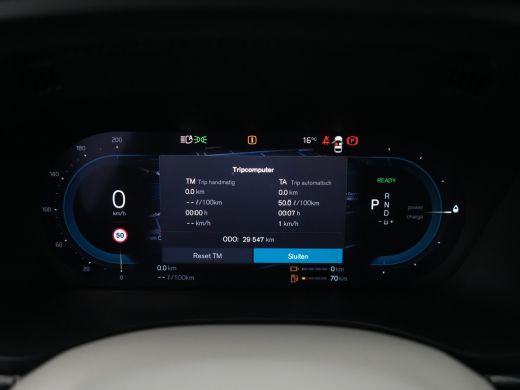 Volvo  XC60 T6 AWD Plus Dark | Leder | Panoramadak | Adaptive Cruise | Pilot Assist | BLIS | Trekhaak | Priva... ActivLease financial lease