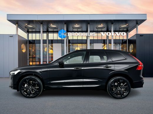 Volvo  XC60 T6 Recharge Plus Black Edition | 21" | Luchtvering | Trekhaak | Panoramadak | Getint Glas | Full ... ActivLease financial lease