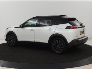 Peugeot e-2008 EV GT Pack 50 kWh | 3 Fase | Panoramadak | Stoelverwarming | Adaptive cruise | Leder | Carplay | ...