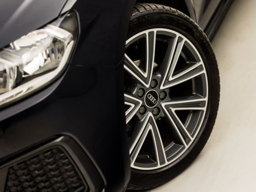 Audi A1 Sportback Sportback 25 TFSI Epic Sport (APPLE CARPLAY, ZWART HEMEL, GETINT GLAS, SPORTSTOELEN, PARKEERSENSO... ActivLease financial lease