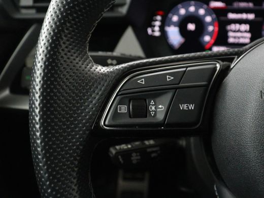 Audi A3 30 TFSI S edition | Sportstoelen | Carplay | Virtual Cockpit | Half leder | Climate control | Ful... ActivLease financial lease