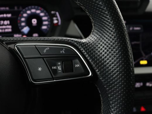 Audi A3 30 TFSI S edition | Sportstoelen | Carplay | Virtual Cockpit | Half leder | Climate control | Ful... ActivLease financial lease