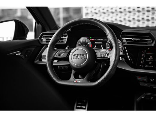 Audi A3 Limousine 30 TFSI S edition ActivLease financial lease