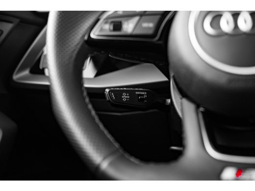 Audi A3 Limousine 30 TFSI S edition ActivLease financial lease