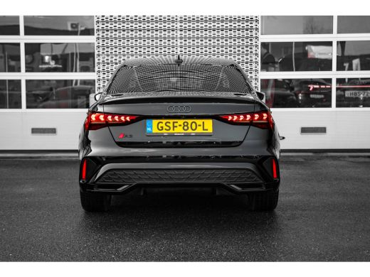 Audi A3 Limousine 30 TFSI S edition ActivLease financial lease