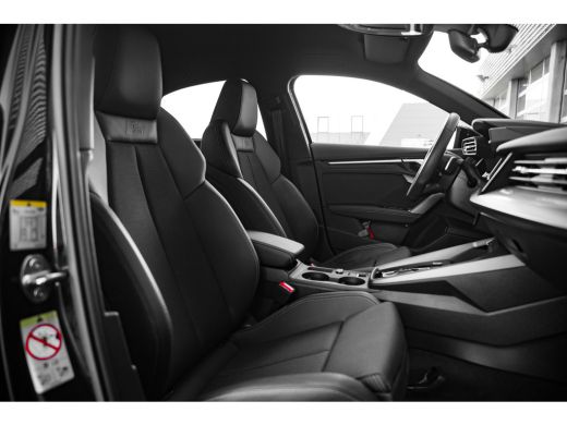 Audi A3 Limousine 30 TFSI S edition ActivLease financial lease