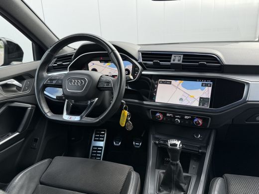 Audi Q3 35 TFSI 150pk S-Edition S-line | Trekhaak ActivLease financial lease
