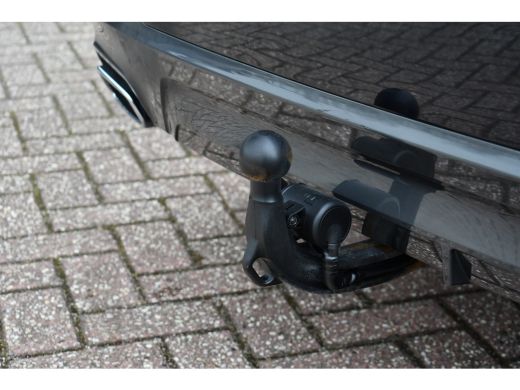 BMW 5 Serie 530e M-Sport Pano Trekh ACC HUD 360 Laser El-Klep ActivLease financial lease