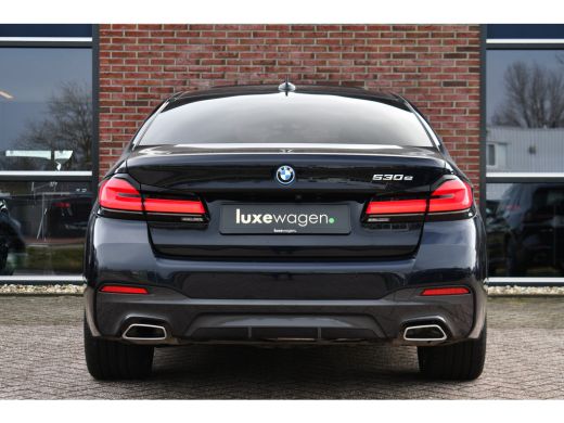 BMW 5 Serie 530e M-Sport Pano Trekh ACC HUD 360 Laser El-Klep ActivLease financial lease
