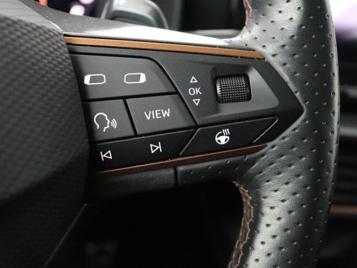 CUPRA Leon 1.4 eHybrid VZ | 245pk | Trekhaak | Stoelverwarming | Adaptive cruise | Camera | Carplay | Naviga... ActivLease financial lease