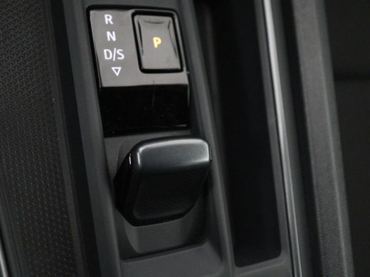 CUPRA Leon 1.4 eHybrid VZ | 245pk | Trekhaak | Stoelverwarming | Adaptive cruise | Camera | Carplay | Naviga... ActivLease financial lease