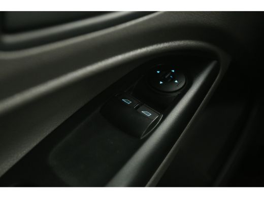 Ford Transit Connect 1.5 100PK L2 | Airco | Camera | Carplay | Navi | Stoelverw. | Parkeersens. ActivLease financial lease