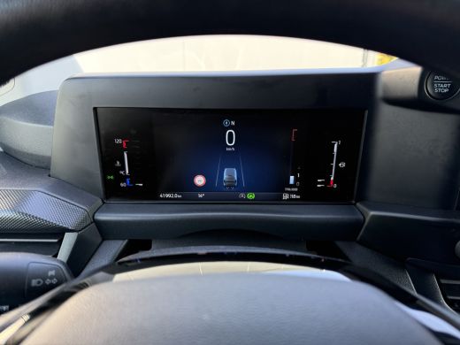 Ford Transit Custom 2.0 TDCI 136 PK TREND / L2H1 / 41.992 KM !! / 2.800 KG AHG / CAMERA / CRUISE / 3 ZITS / AIRCO / C... ActivLease financial lease