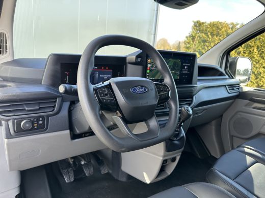Ford Transit Custom 2.0 TDCI 136 PK TREND / L2H1 / 41.870 KM !! / 2.800 KG AHG / CAMERA / CRUISE / 3 ZITS / AIRCO / C... ActivLease financial lease