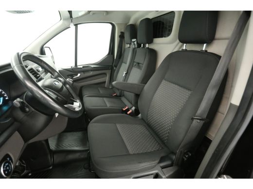Ford Transit Custom 2.0 TDCI L1H1 | Airco | Cruise | Trekhaak | 3 Zits | Parkeersens. | Stoelverw. ActivLease financial lease