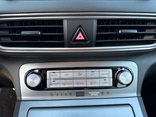 Hyundai Kona Aut. EV Fashion 64 kWh | Navi | Camera | ActivLease financial lease